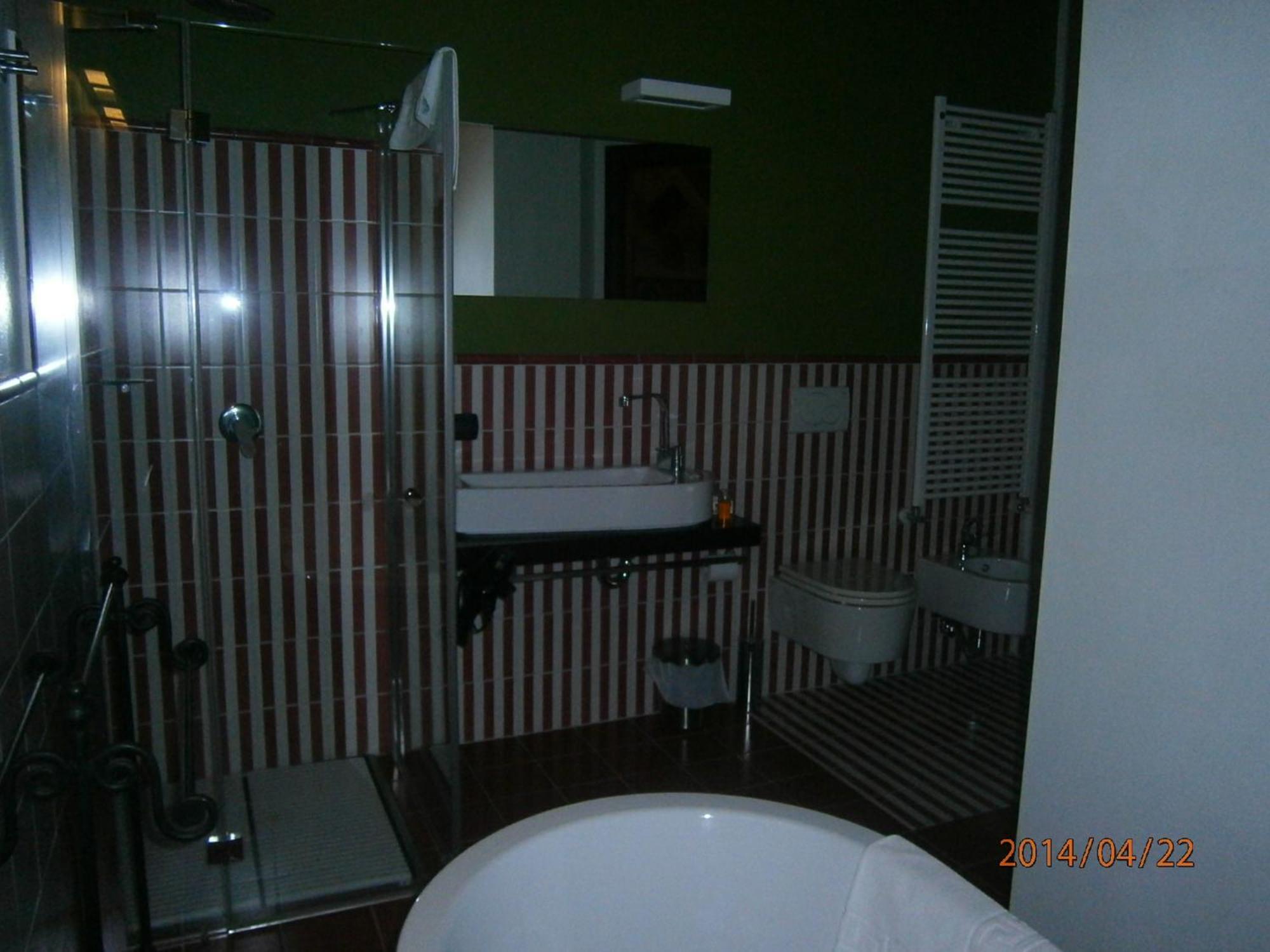 Foresteria Del Castello Torre Canavese Room photo